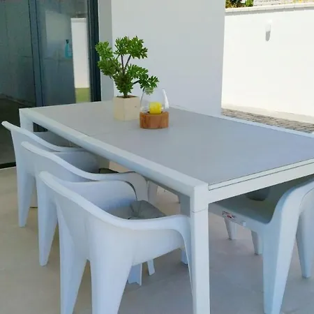 De Lujo En Santa Margarita Villa